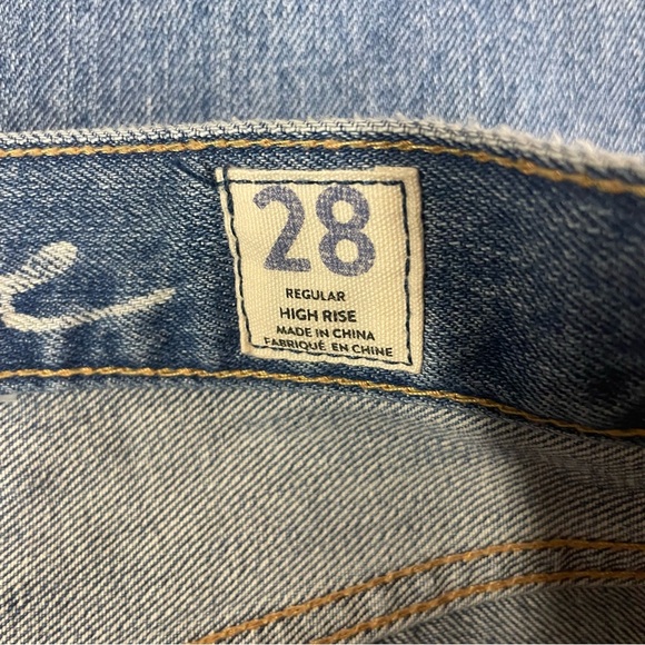 We the Free Urban Outfitters regular high rise button fly distressed jeans 28 - Picture 10 of 14